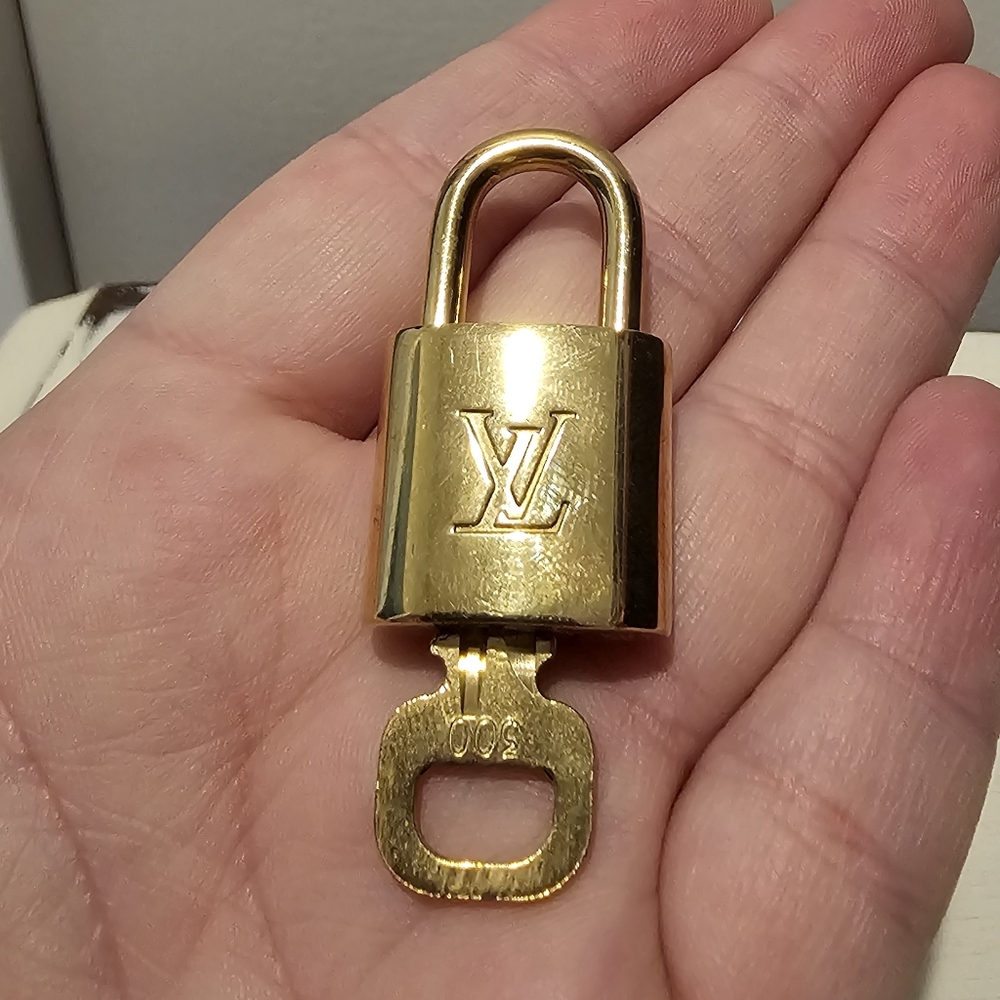 Louis Vuitton #300 Brass Lock & Key Vintage NWOT